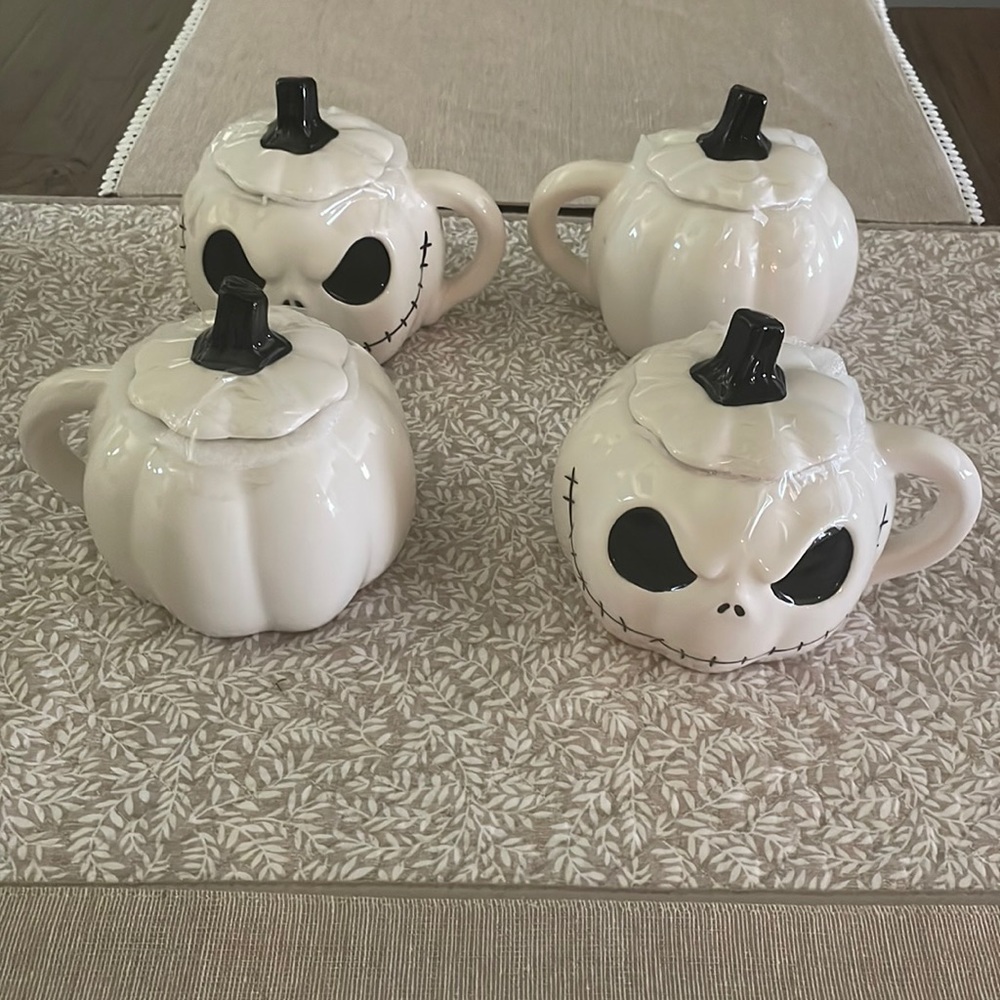 4 Disney Tim Burton’s The Nightmare Before Christmas Jack Skeleton mug with lid